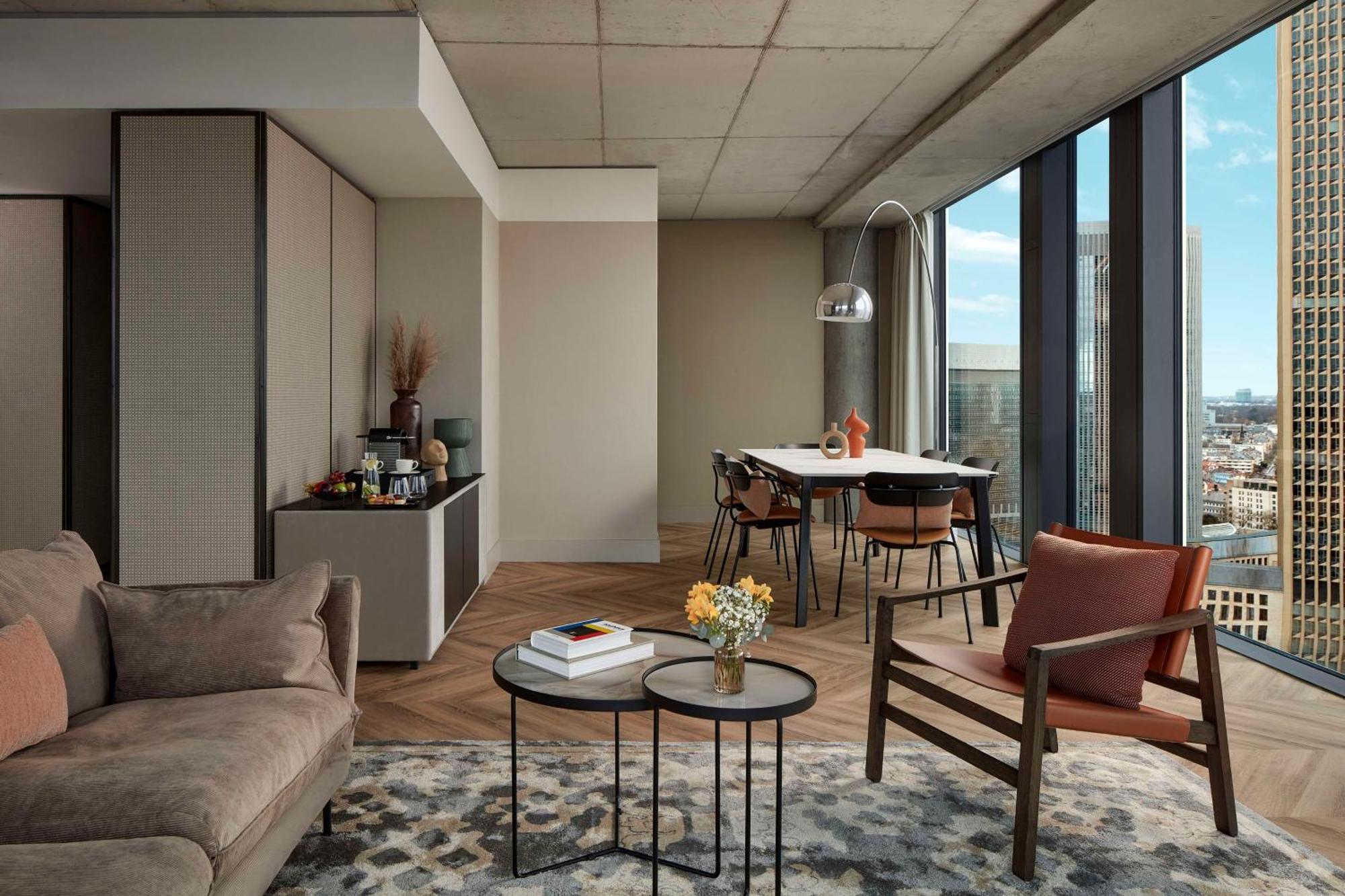 Отель Nh Collection Frankfurt Spin Tower Франкфурт-на-Майне Экстерьер фото