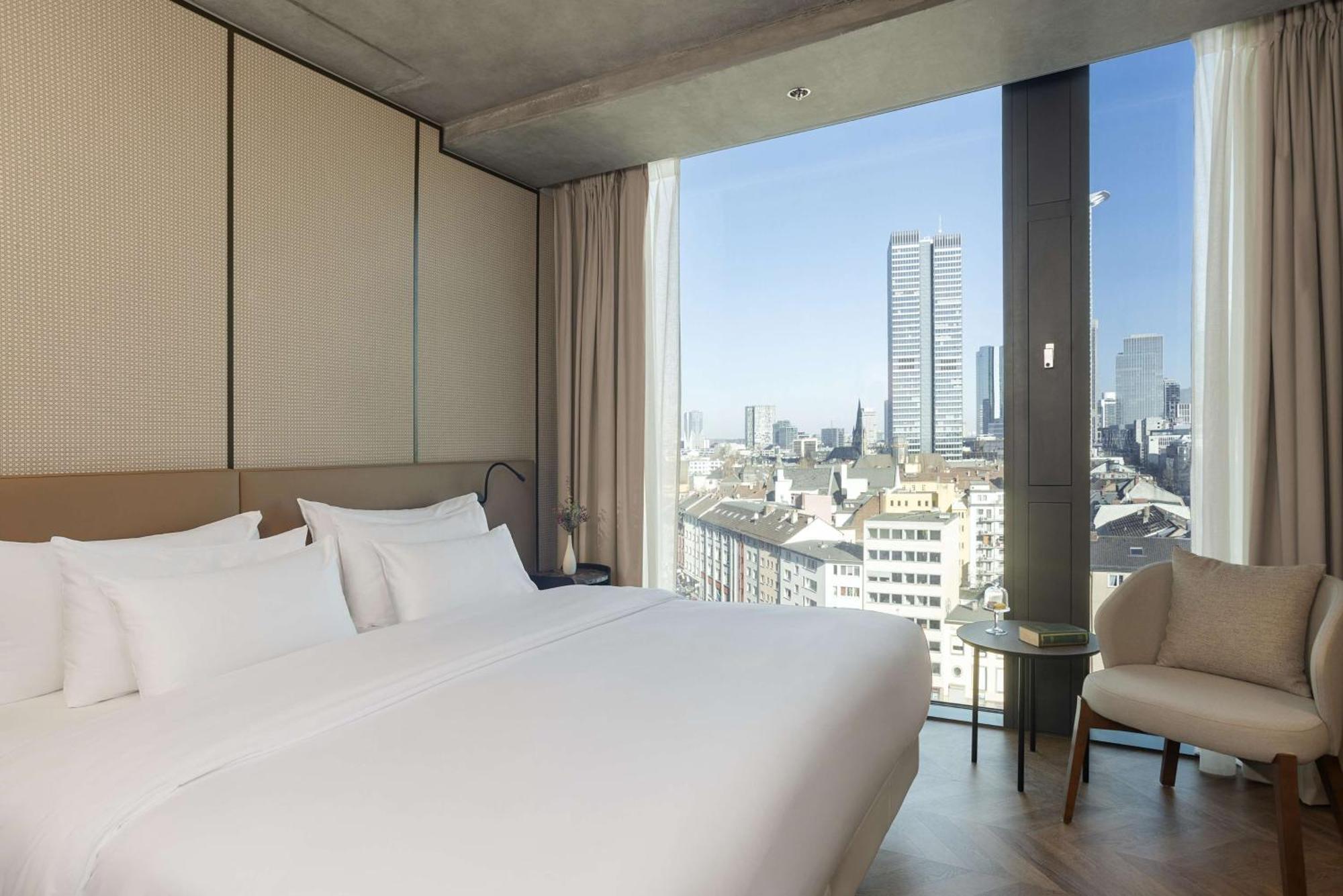 Отель Nh Collection Frankfurt Spin Tower Франкфурт-на-Майне Экстерьер фото