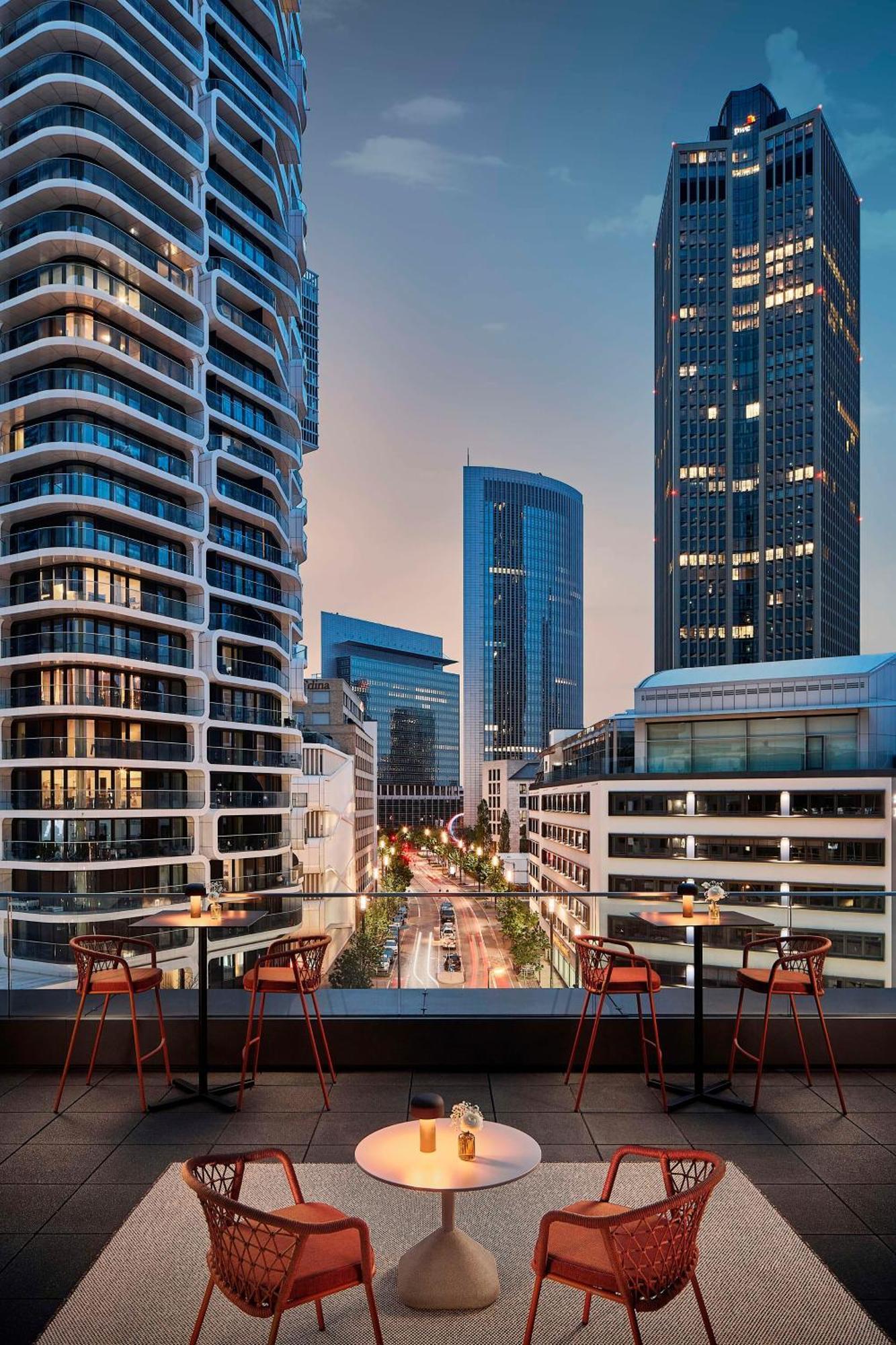 Отель Nh Collection Frankfurt Spin Tower Франкфурт-на-Майне Экстерьер фото