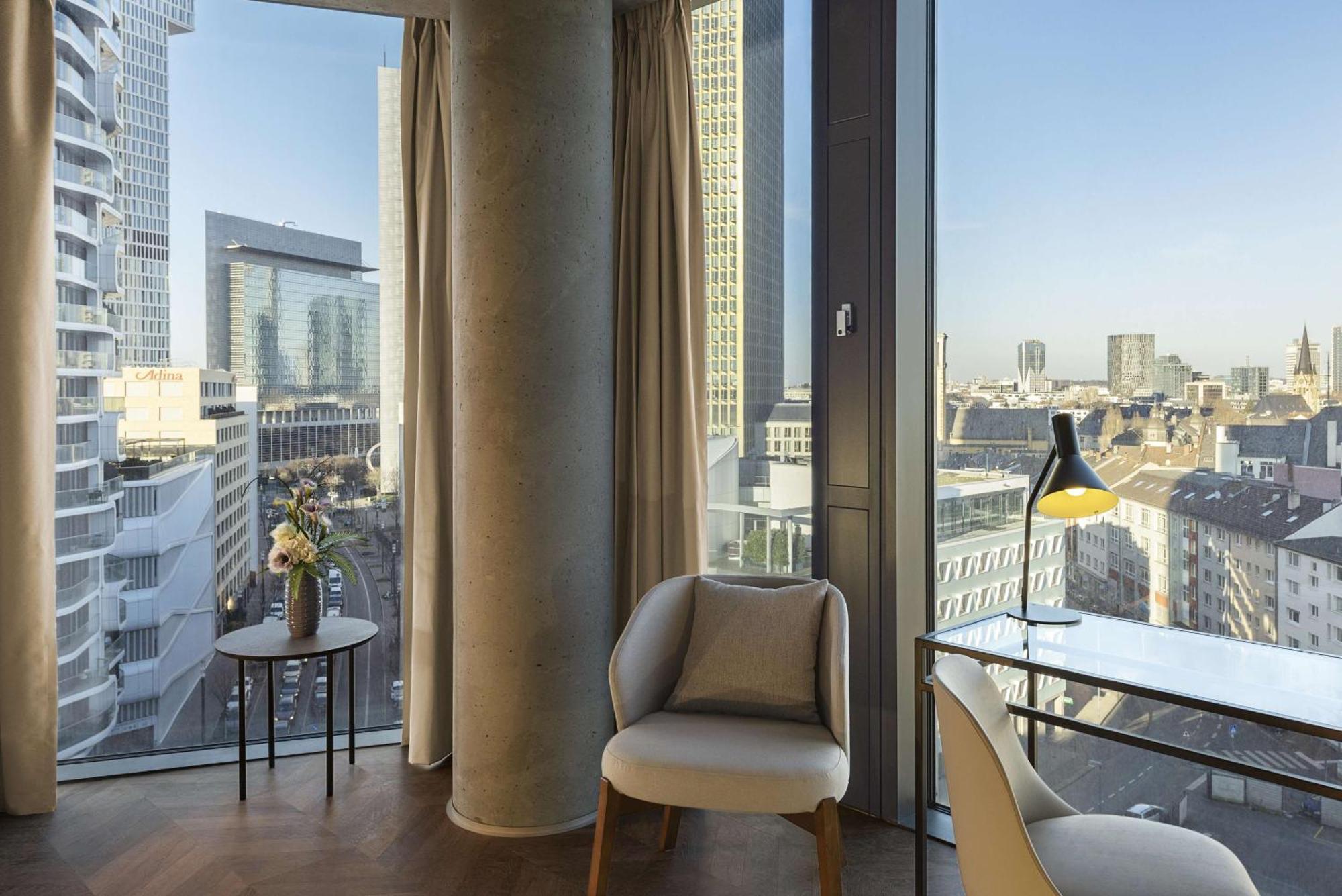 Отель Nh Collection Frankfurt Spin Tower Франкфурт-на-Майне Экстерьер фото